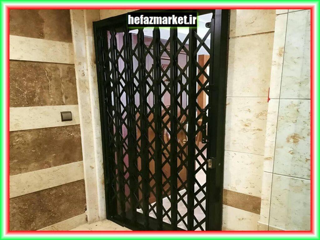معرفی و ویژگی های درب آکاردئونی