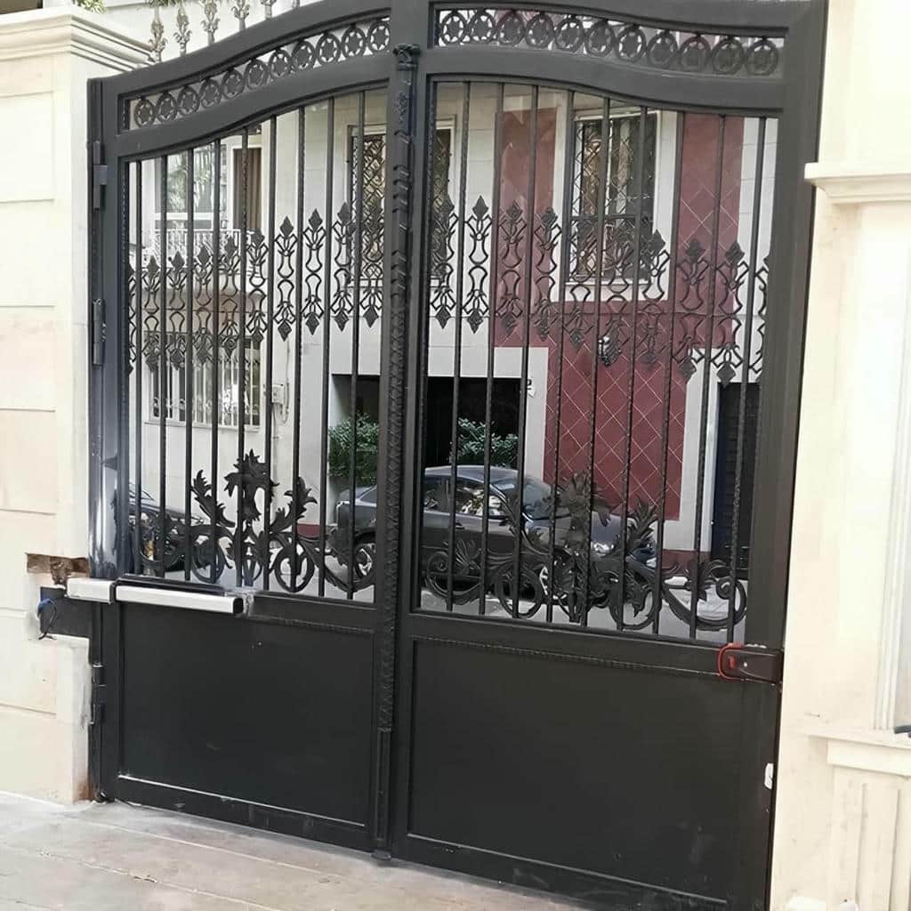 جک درب پارکینگ در ایلام