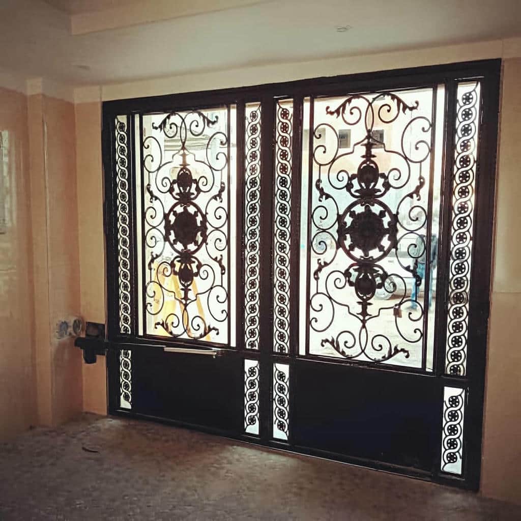 خرید جک درب پارکینگ یراقآلات حرفهای در قزوین خرید جک درب پارکینگ یراقآلات حرفهای در قزوین