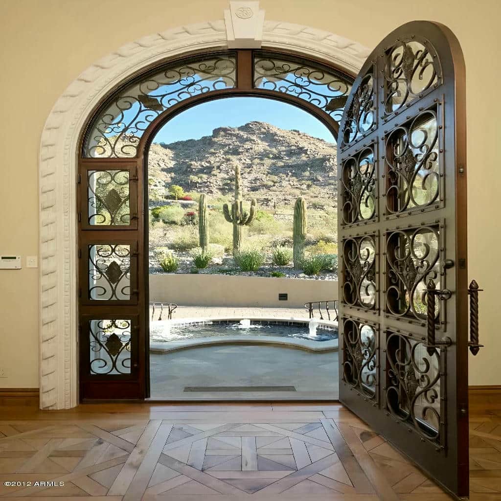 خرید درب حیاط آماده جک پارکینگی در آبسرد