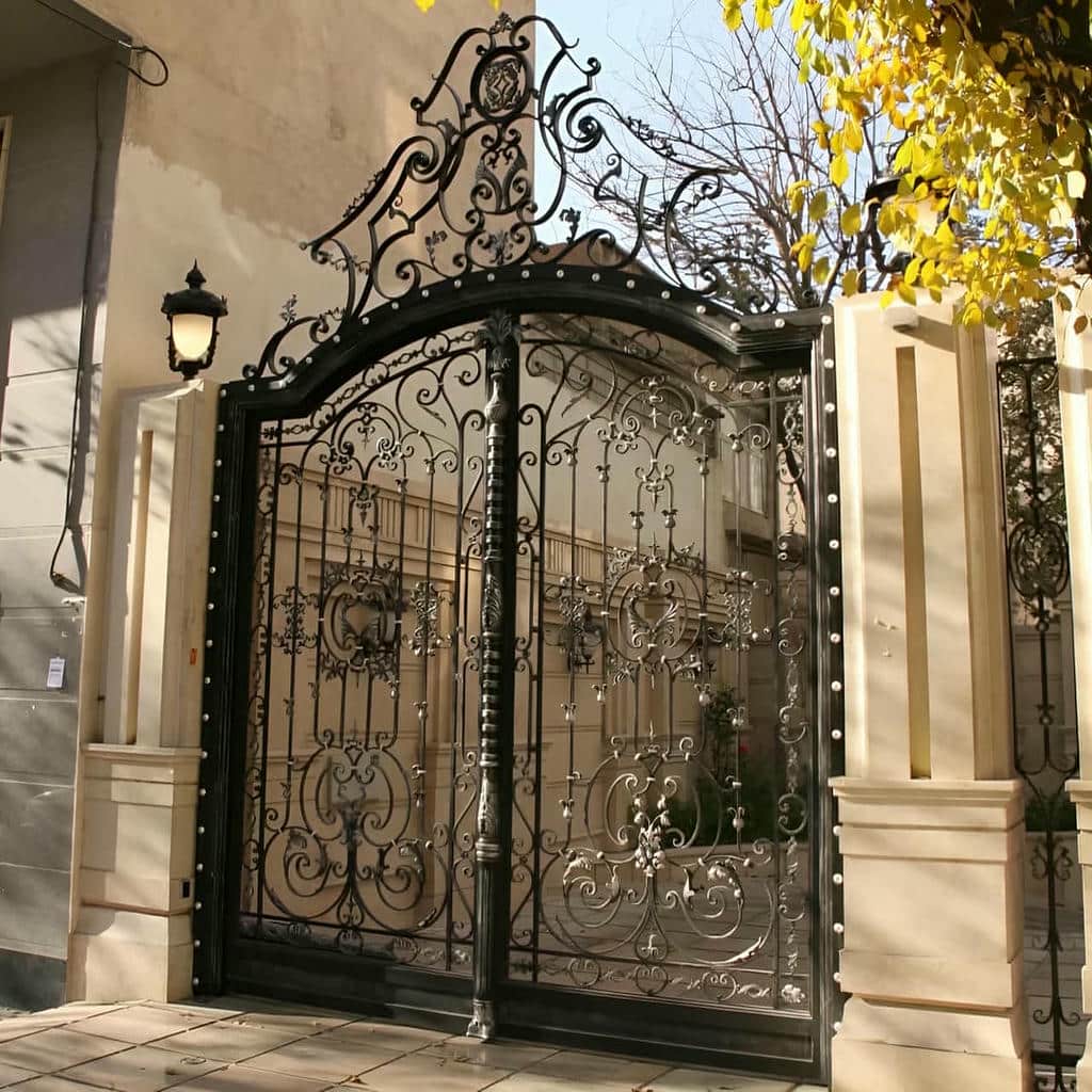 خرید درب حیاط فرفورژه در سقز