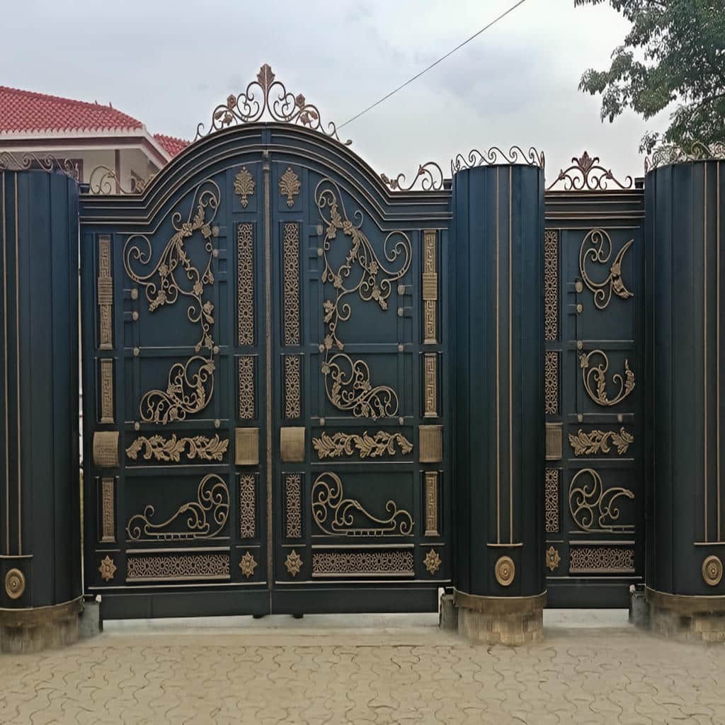 خرید درب حیاط مدرن در اصفهان