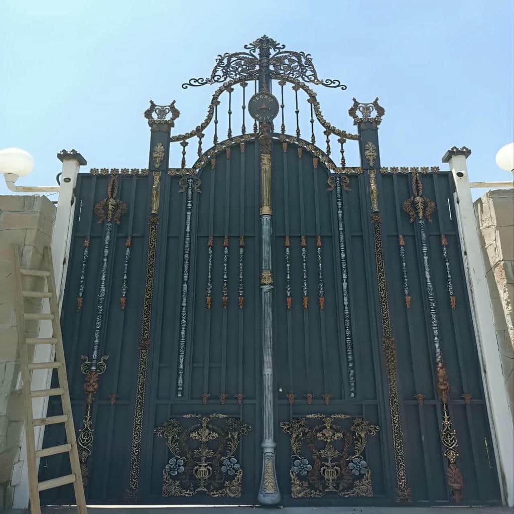 درب حیاط در بندرعباس