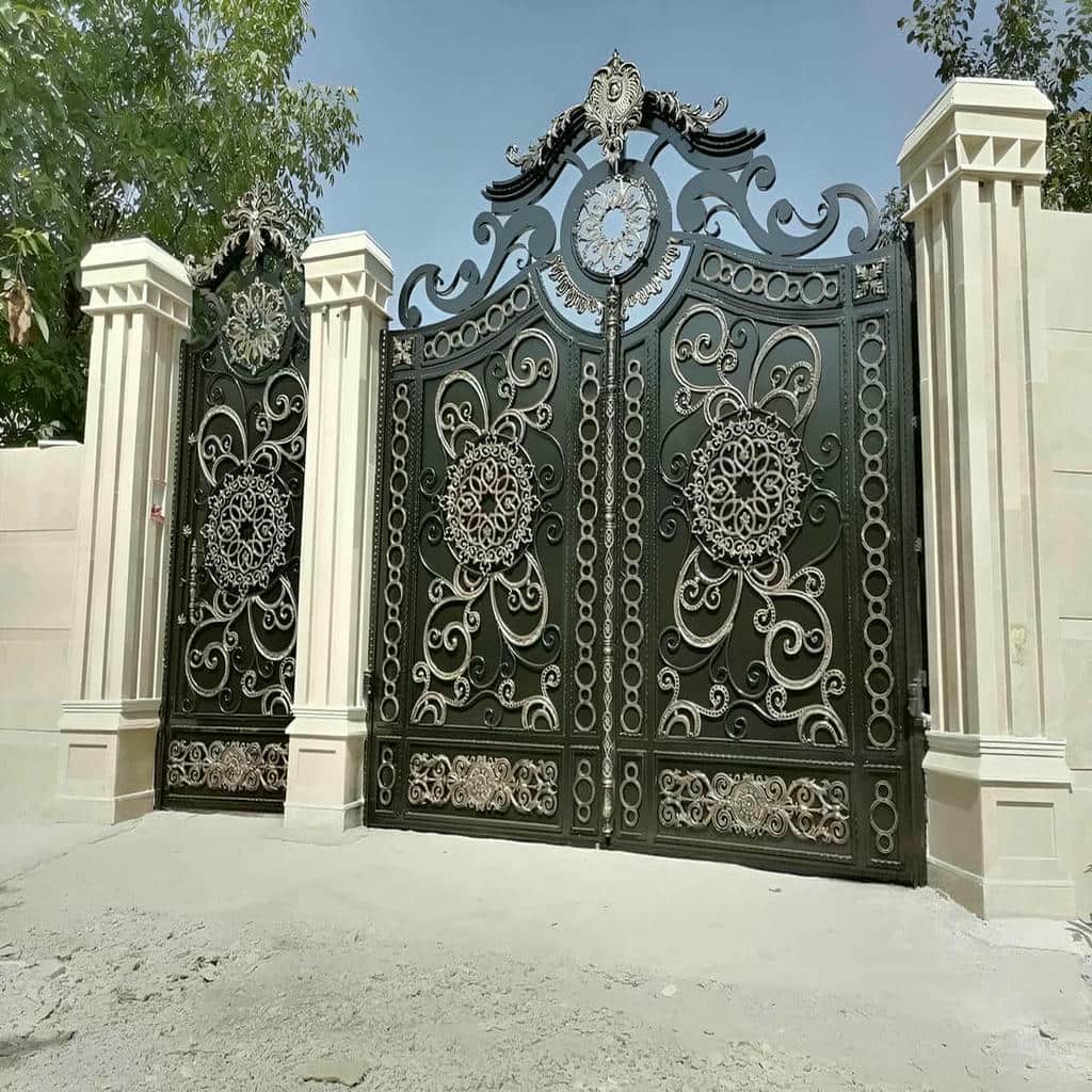 خرید درب حیاط فلزی مدرن در بومهن