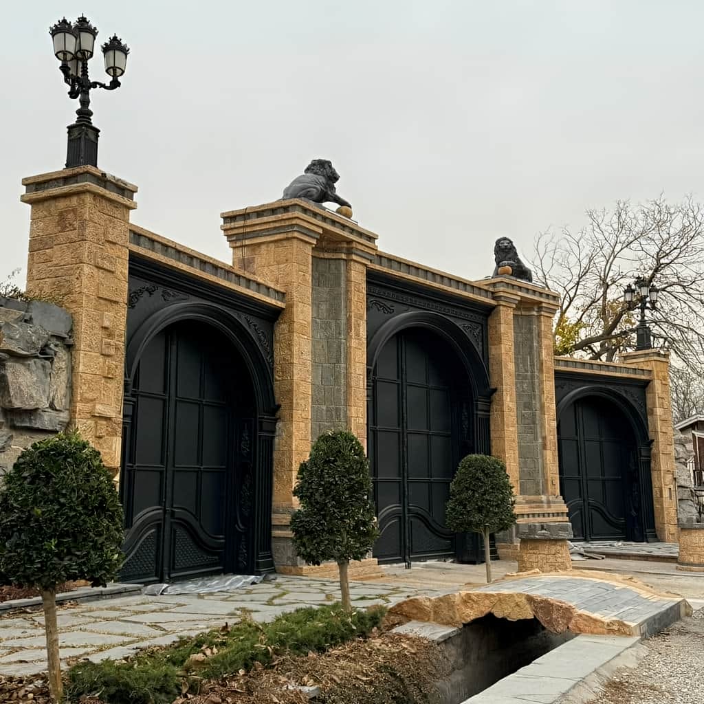 خرید درب حیاط پروفیل سنگین در اهواز خرید درب حیاط پروفیل سنگین در اهواز
