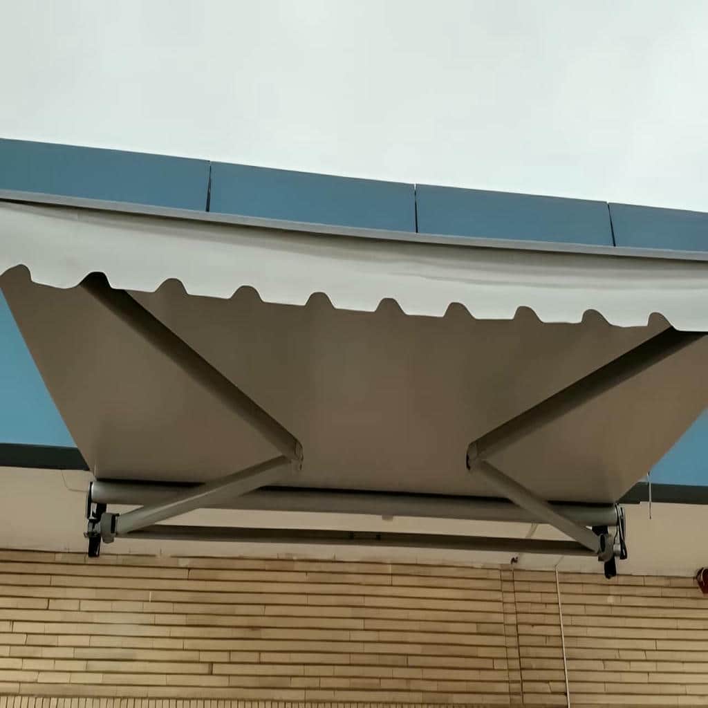 فروش سایبان برقی کافه رستوران در چابهار فروش سایبان برقی کافه رستوران در چابهار
