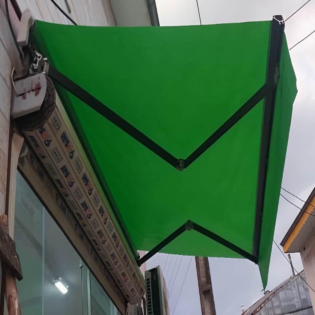 نصب سایبان برقی مغازه در شهریار
