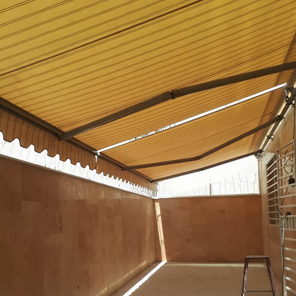 نصب سایبان برقی سنسور باد در رشت