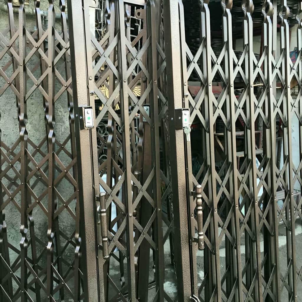قیمت درب آکاردئونی سه گل در قم