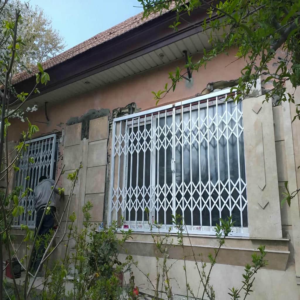 قیمت درب آکاردئونی یراق مطمئن در همدان