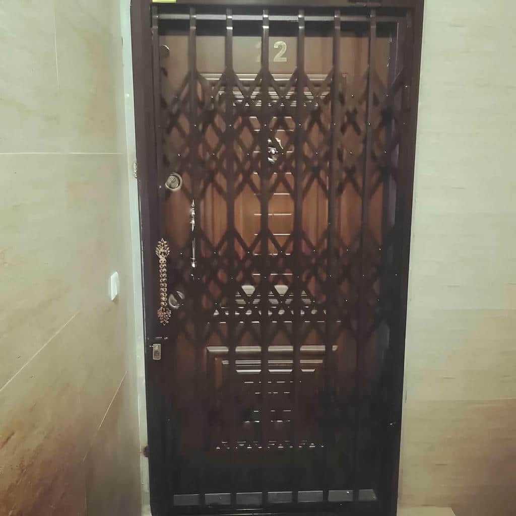 خرید درب آکاردئونی قفل ضدبرش در تبریز
