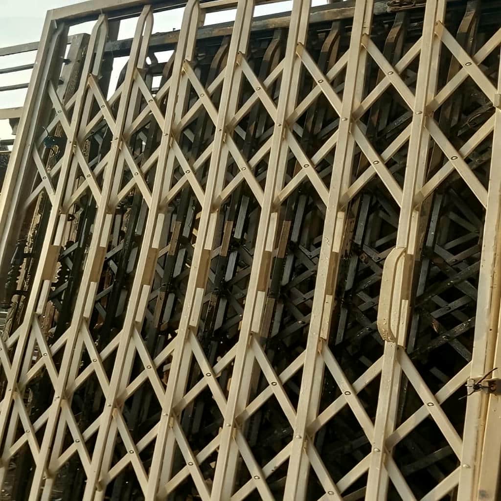 کارخانه درب آکاردئونی پروفیل تقویتی در کردان