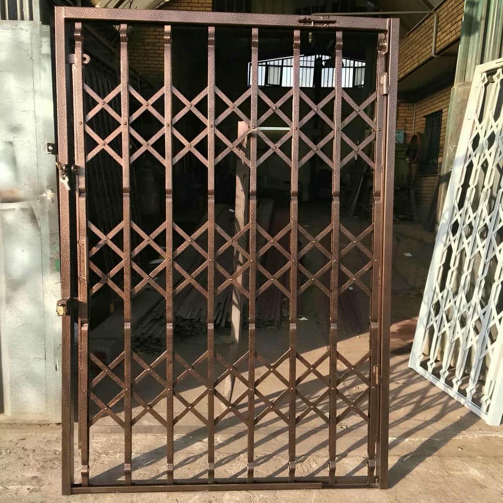 خرید درب آکاردئونی تمام گل در مهرشهر کرج