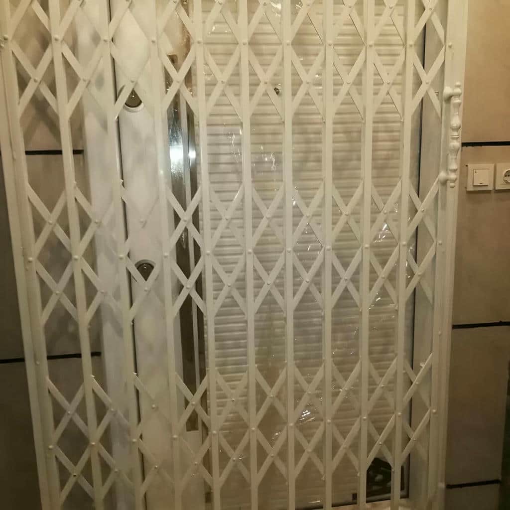 فروش درب آکاردئونی تمام گل در ایلام فروش درب آکاردئونی تمام گل در ایلام