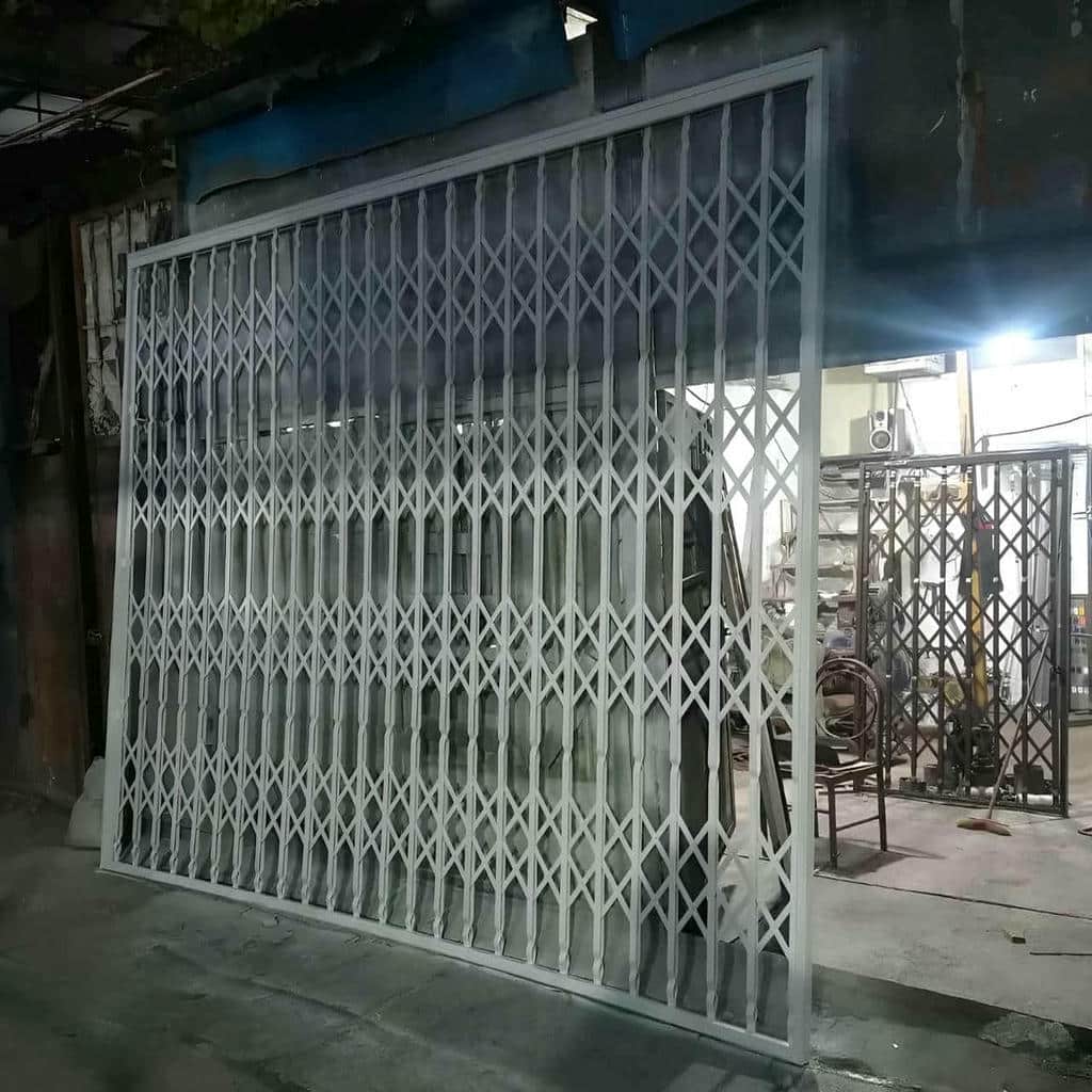 فروش درب آکاردئونی تمام گل در سمنان