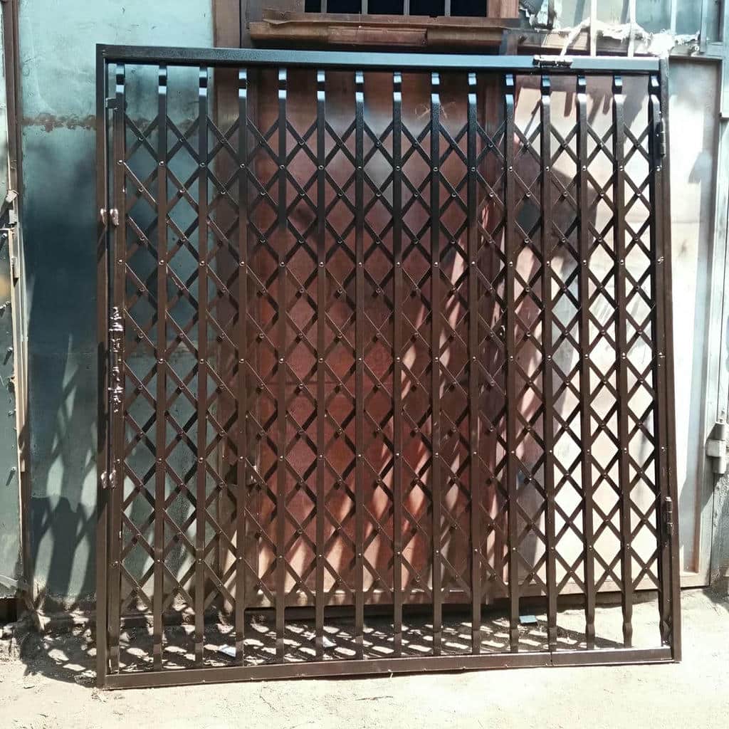 نصب درب کشویی آکاردئونی در آبسرد