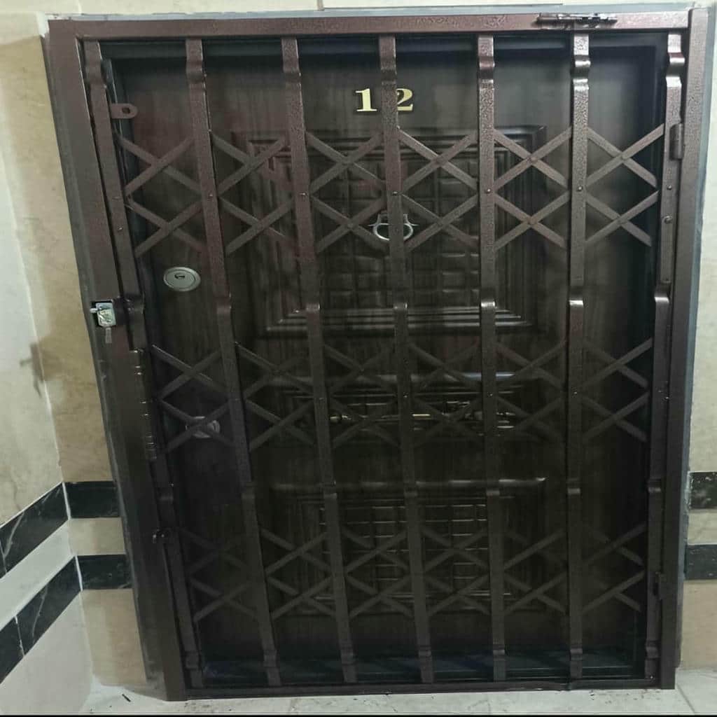 درب آکاردئونی در بومهن