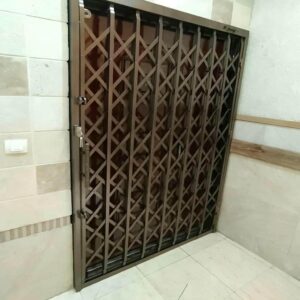 درب آکاردئونی در کرج