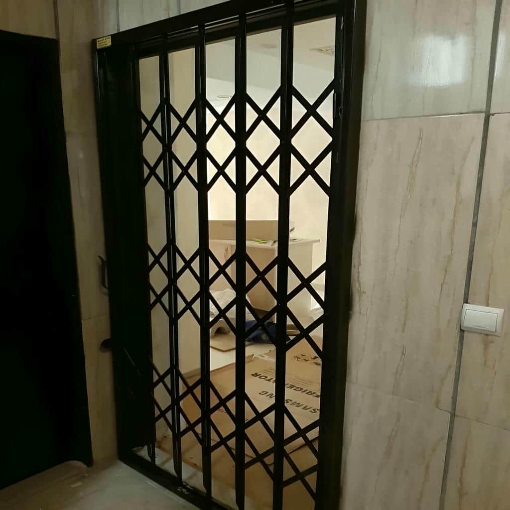 فروش درب آکاردئونی تمام گل در سقز