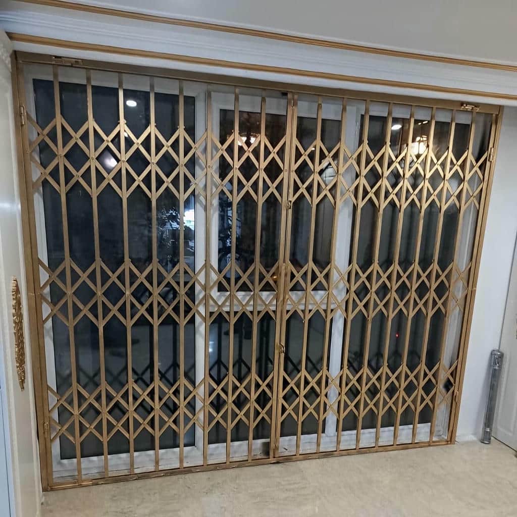 کارخانه درب آکاردئونی آهنی در رشت
