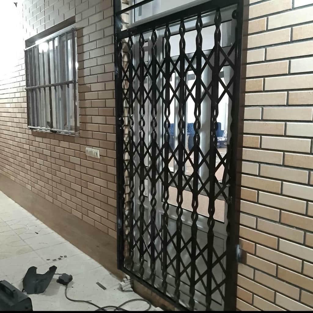 قیمت درب آکاردئونی سه گل در آبسرد