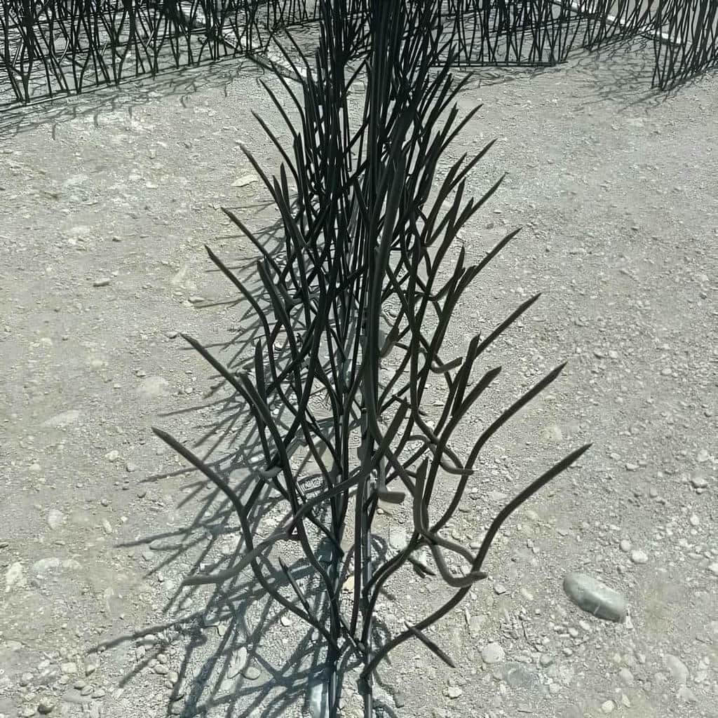 نصب حفاظ شاخ گوزنی دیوار ویلا در بندرعباس