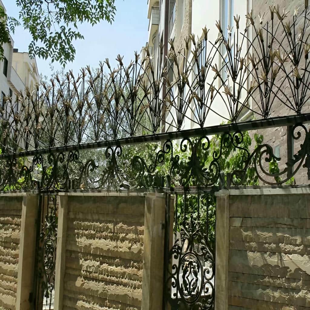 فروش حفاظ شاخ گوزنی دیوار نوک تیز در آبادان فروش حفاظ شاخ گوزنی دیوار نوک تیز در آبادان