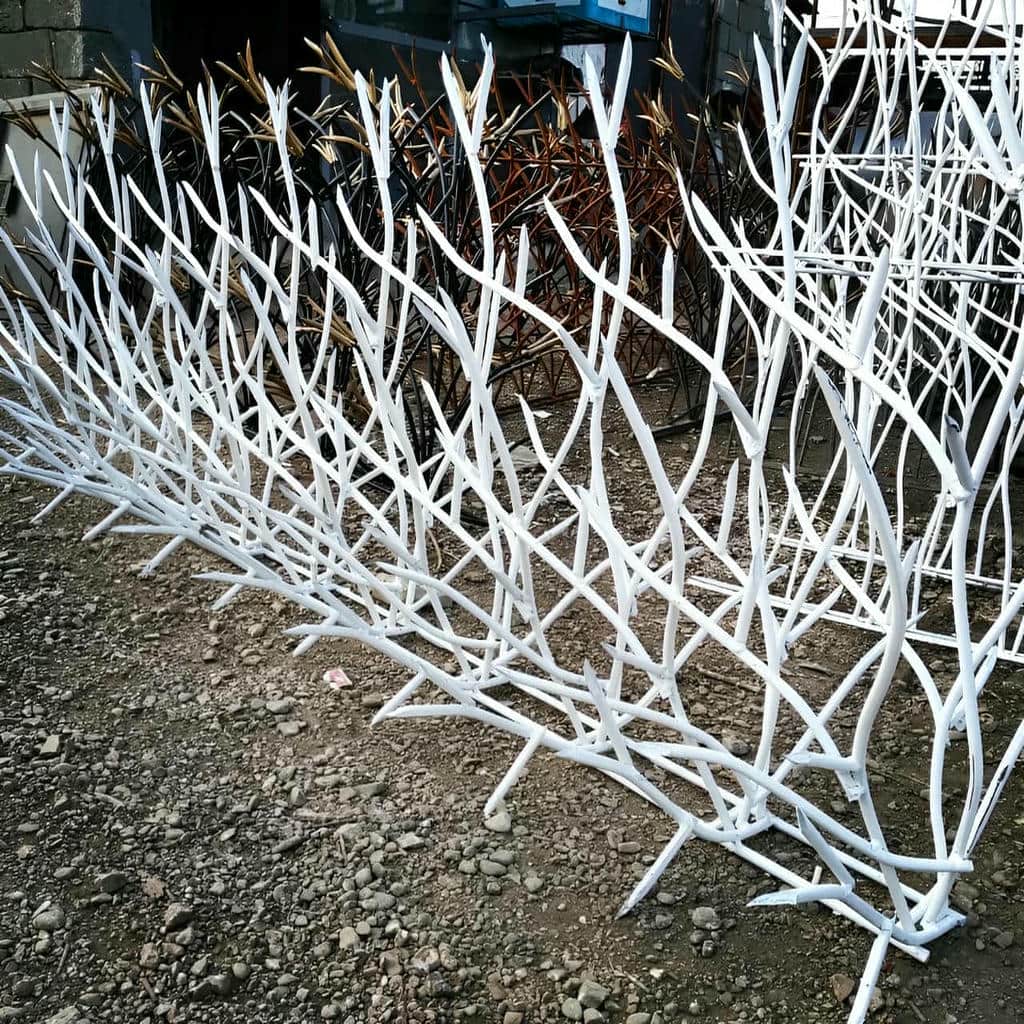 خرید حفاظ شاخ گوزنی دیوار مسکونی در یزد