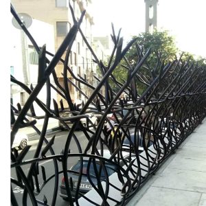 حفاظ شاخ گوزنی دیوار در ارومیه