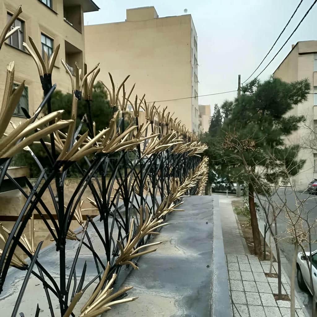 فروش حفاظ شاخ گوزنی دیوار ویلایی در سنندج فروش حفاظ شاخ گوزنی دیوار ویلایی در سنندج