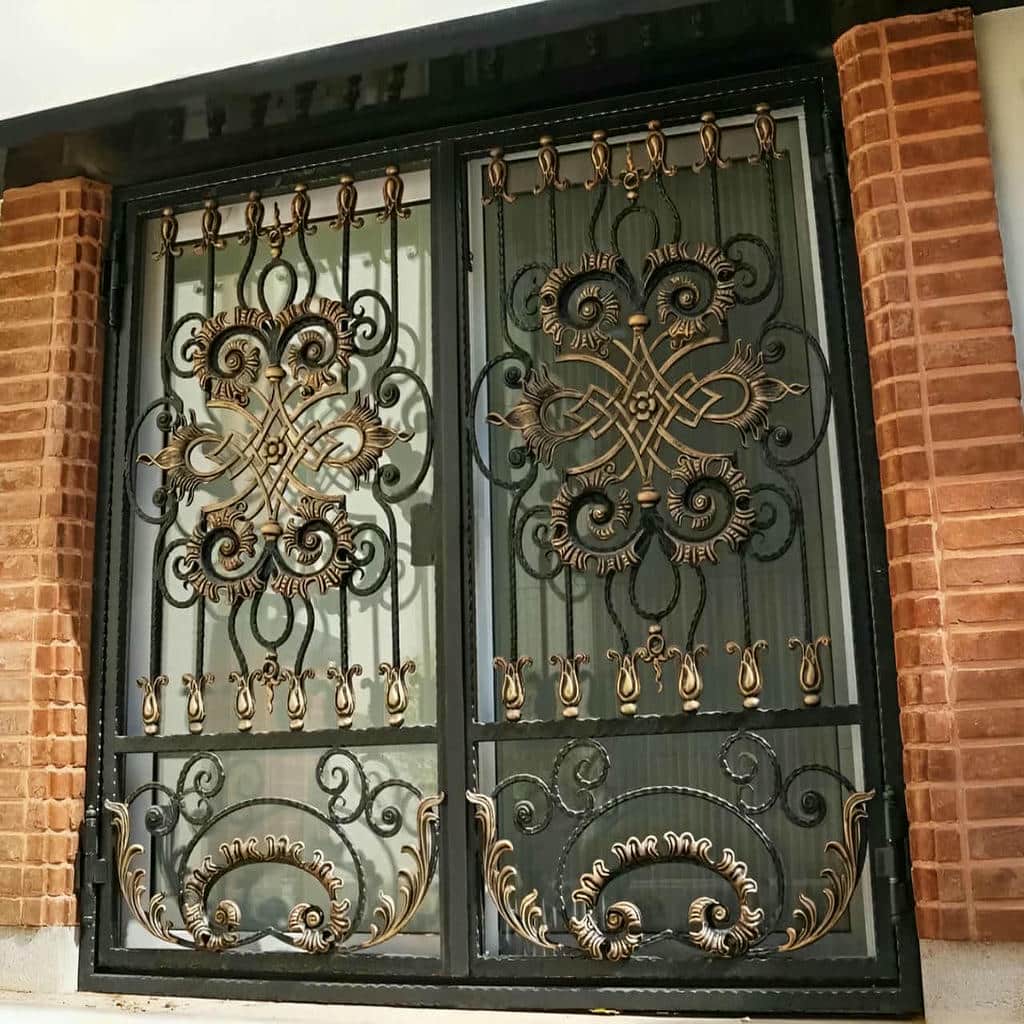 حفاظ پنجره در اردبیل