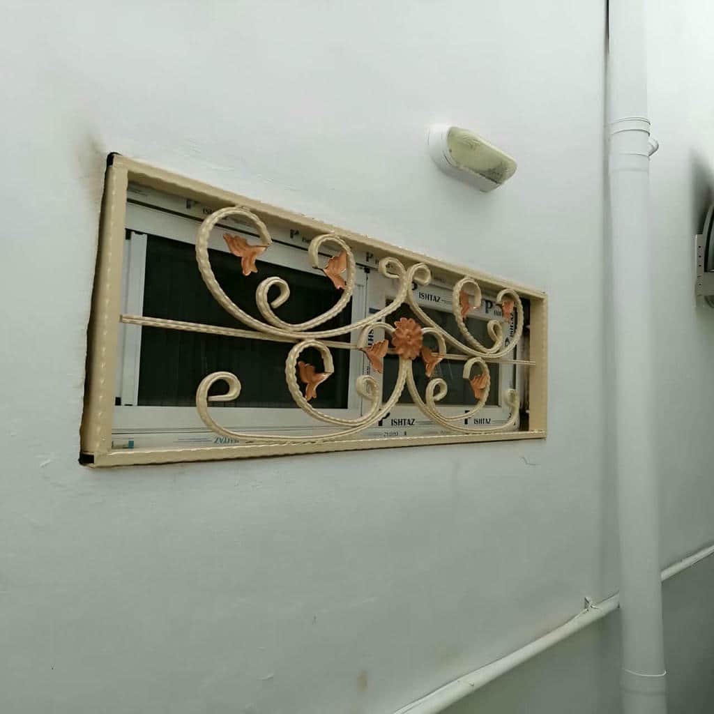 نصب حفاظ پنجره بازشو ایمن در آمل