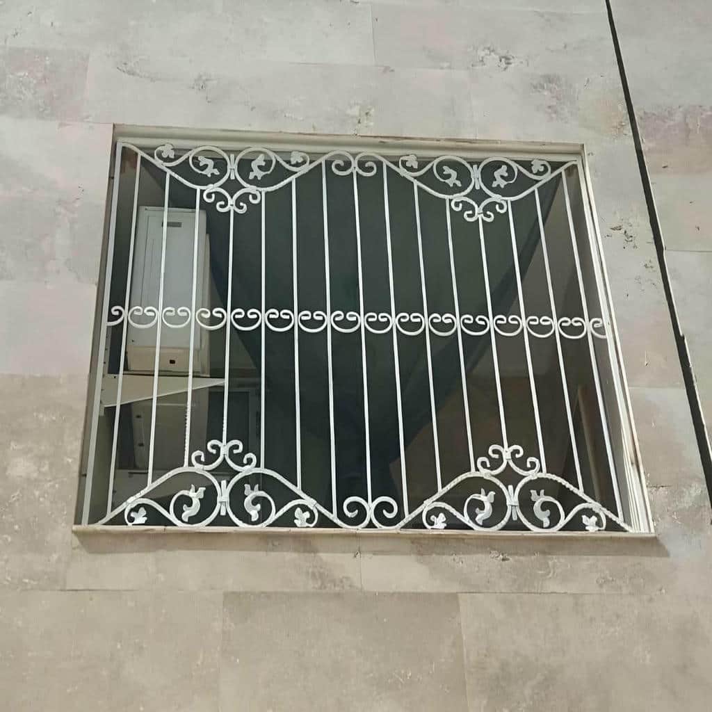 قیمت حفاظ پنجره ساده کاربردی در لواسان