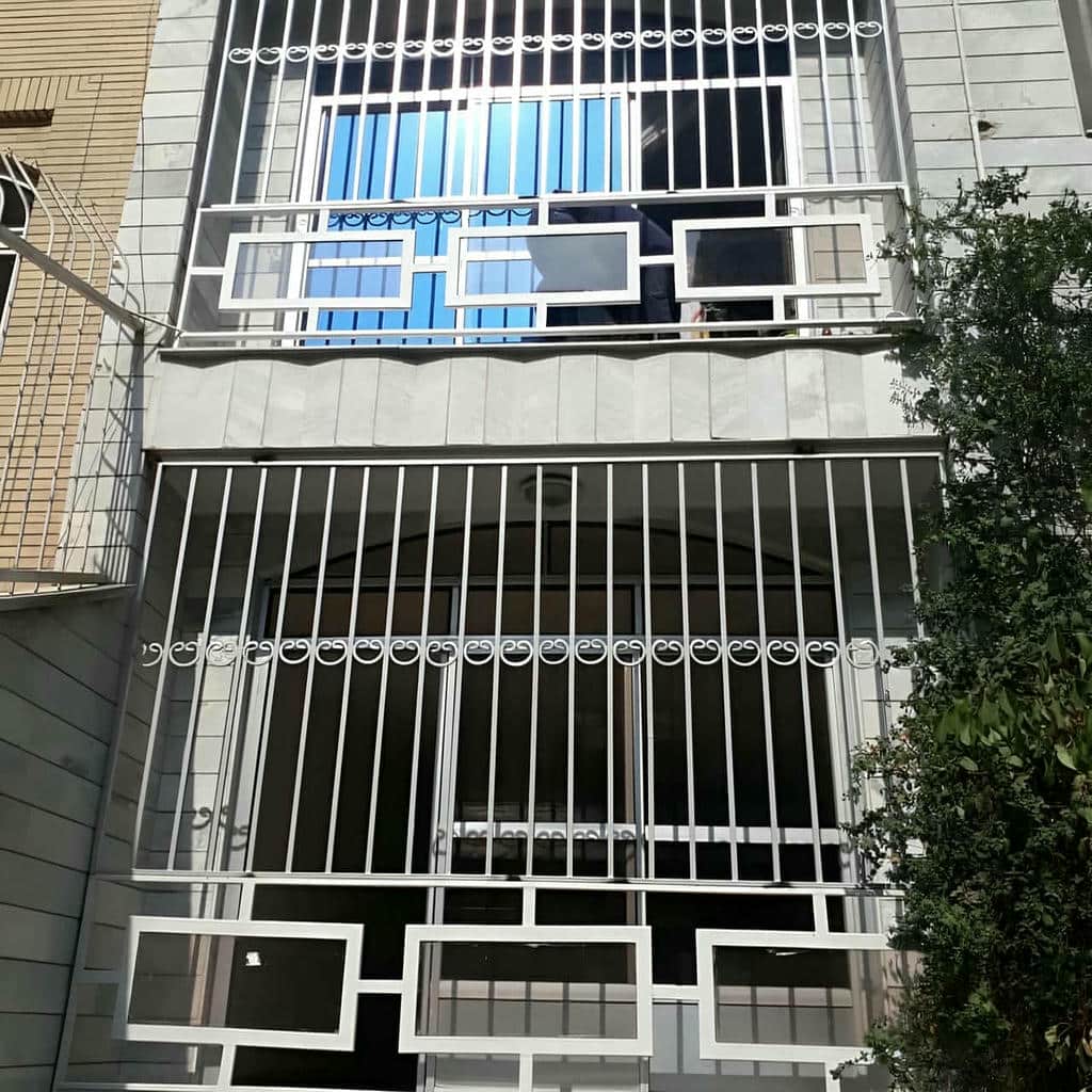 نصب حفاظ پنجره ویلایی مقاوم در آبسرد