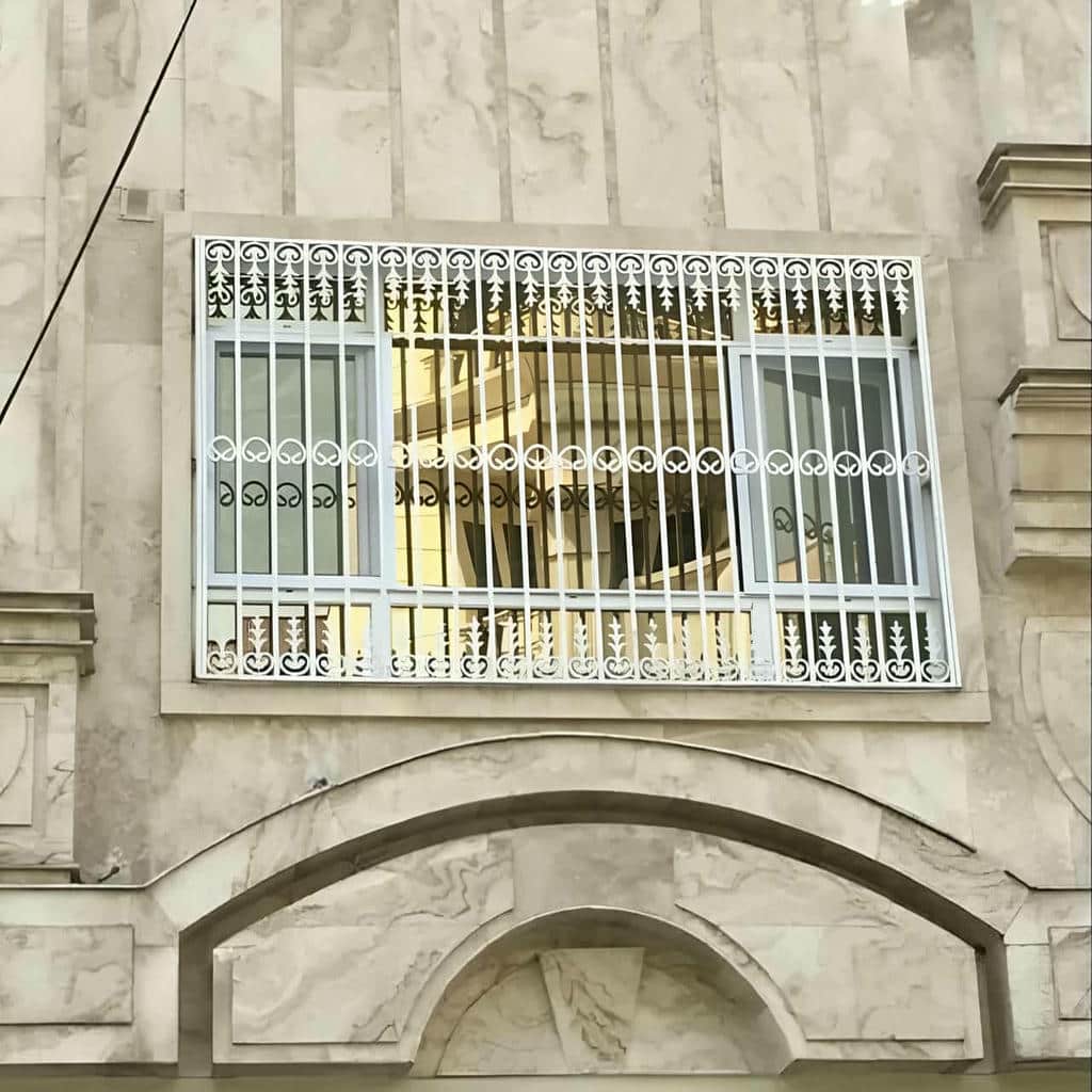 خرید حفاظ پنجره ویلایی تقویت شده در همدان