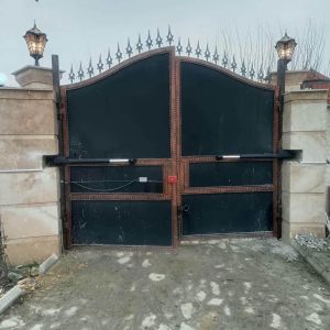جک درب پارکینگ در نوشهر