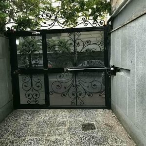جک درب پارکینگ در آبادان