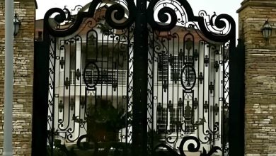 درب حیاط در آبسرد