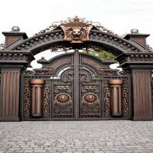 درب حیاط در محمودآباد