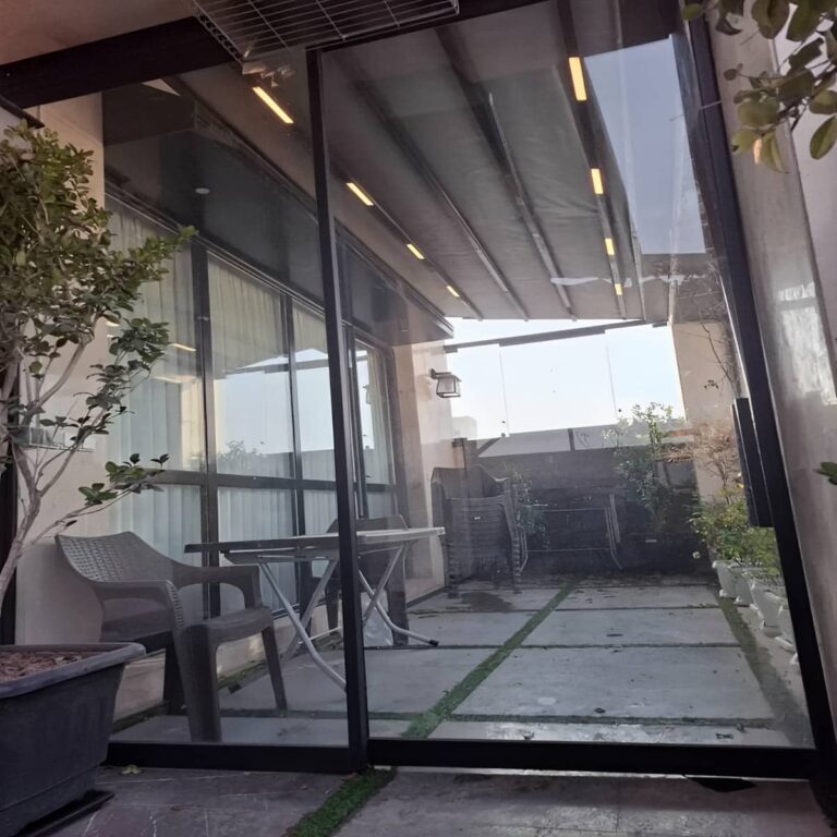 سقف برقی تراس مدرن