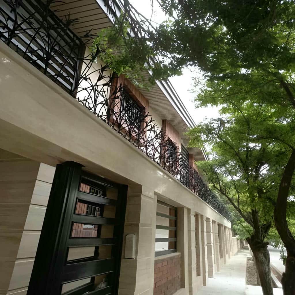 خرید حفاظ دیوار مدرن خطی برای نمای ساختمان