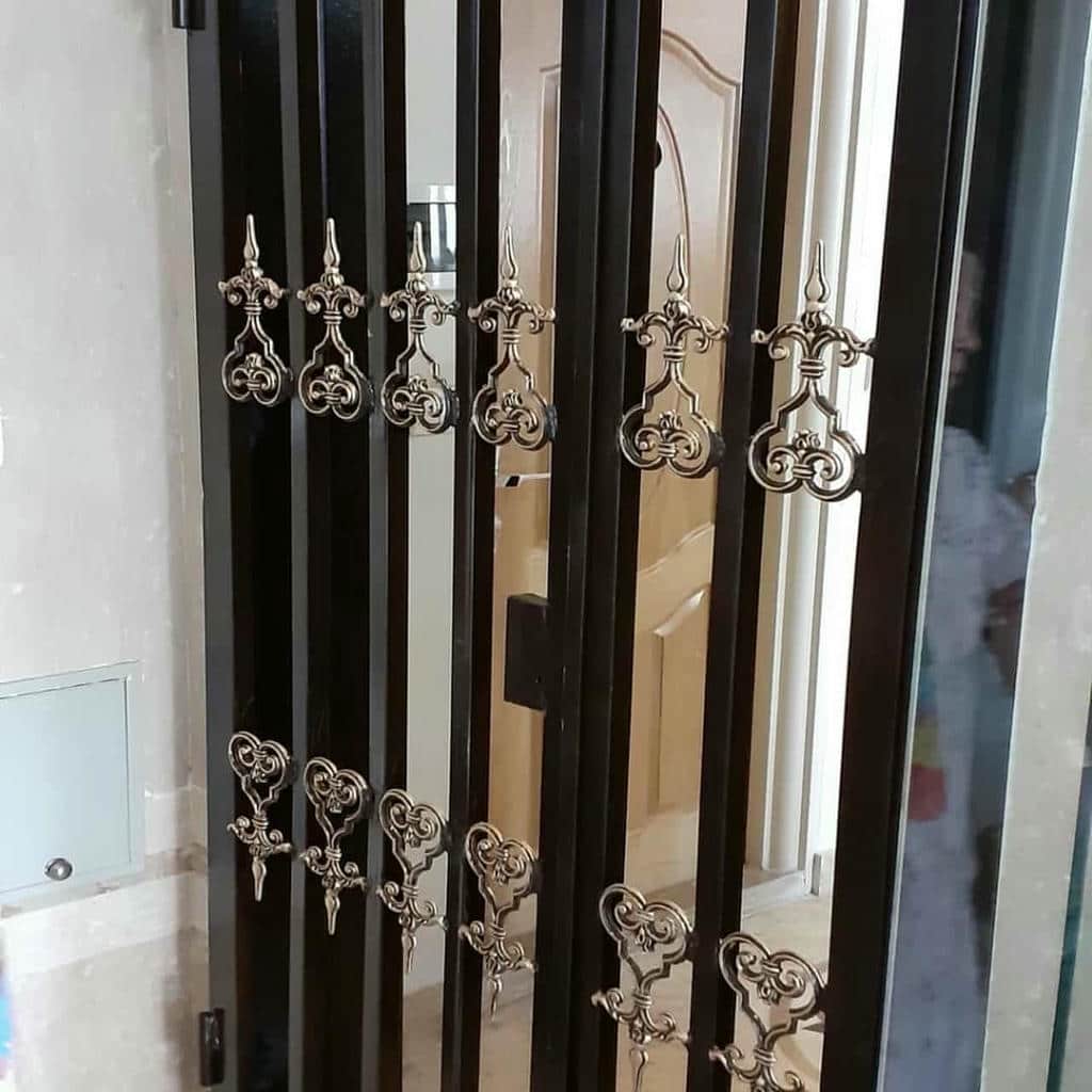 حفاظ درب آپارتمان ضد دیلم با پوشش ضدزنگ