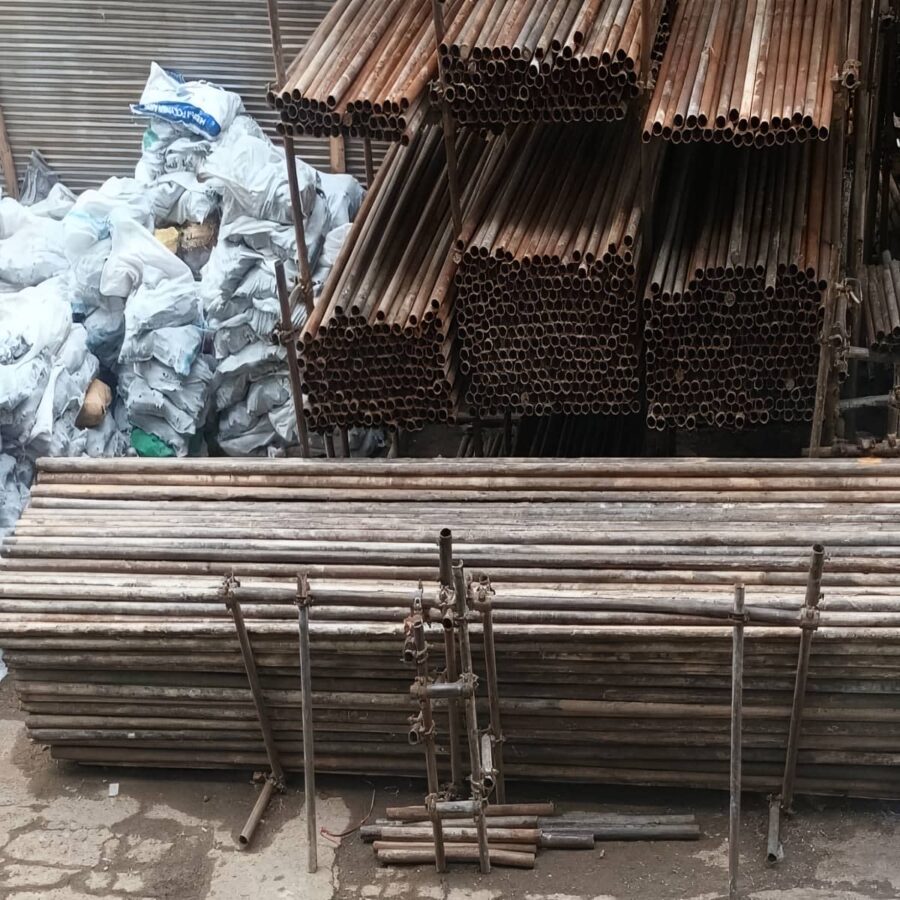 داربست حفاظتی برای حصار موقت دور پروژه