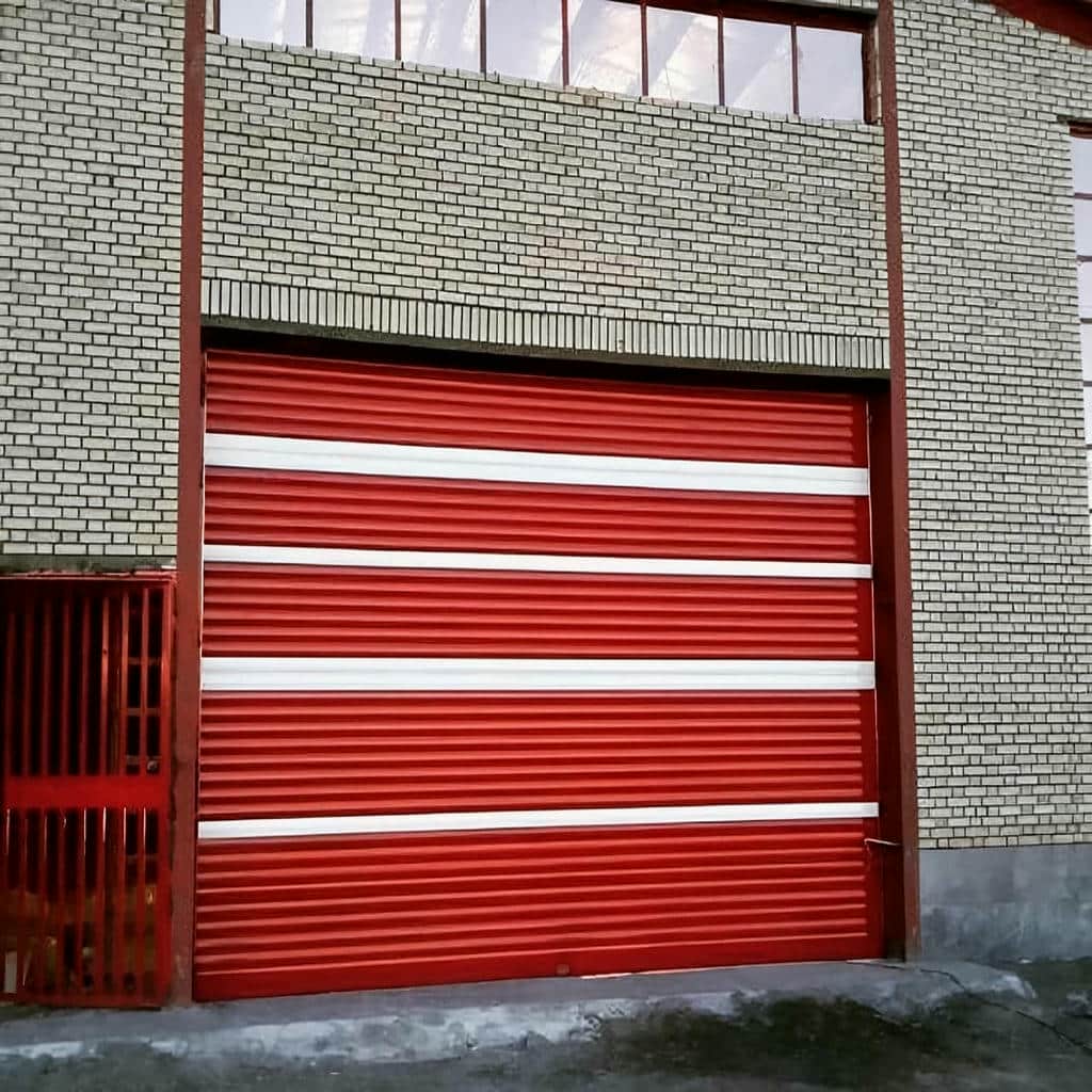 خرید کرکره برقی رنگی نمای فروشگاه برای بوتیک