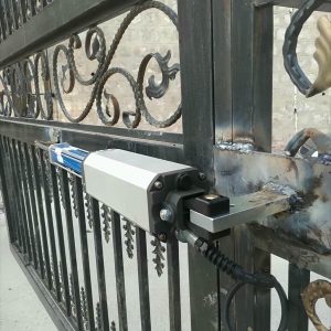 جک درب پارکینگ بازویی ایرانی با بازوی فلزی مقاوم