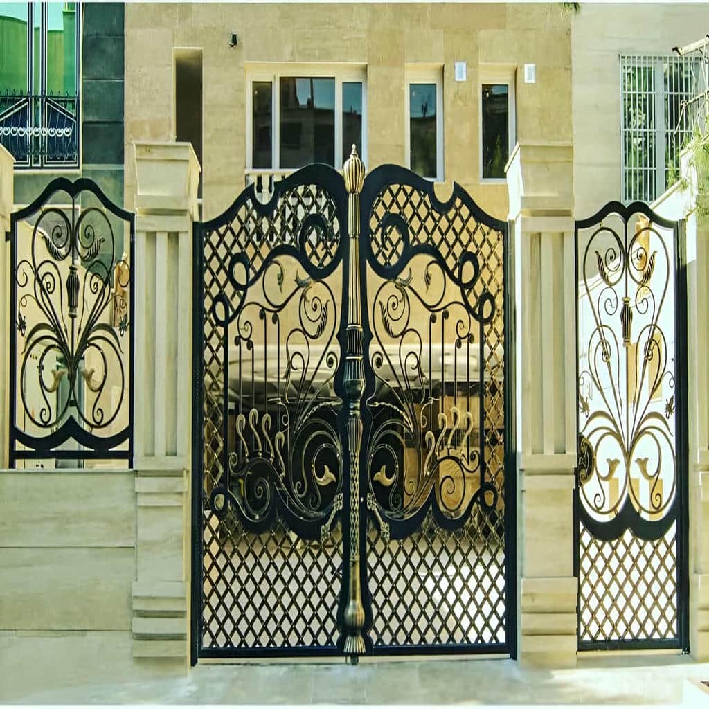 درب حیاط آهنی نفررو با لولای مقاوم