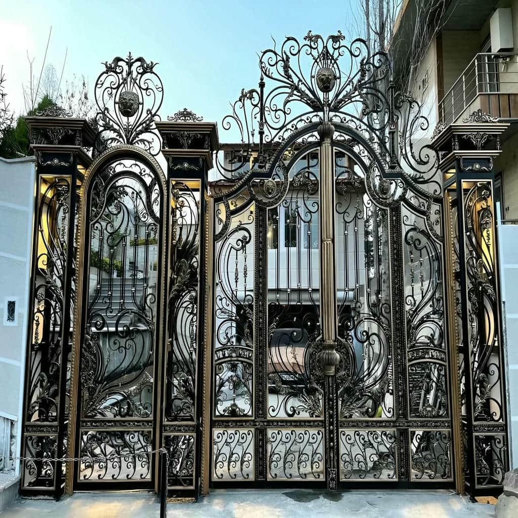 درب پارکینگ عریض دو لنگه مدرن با خطوط افقی