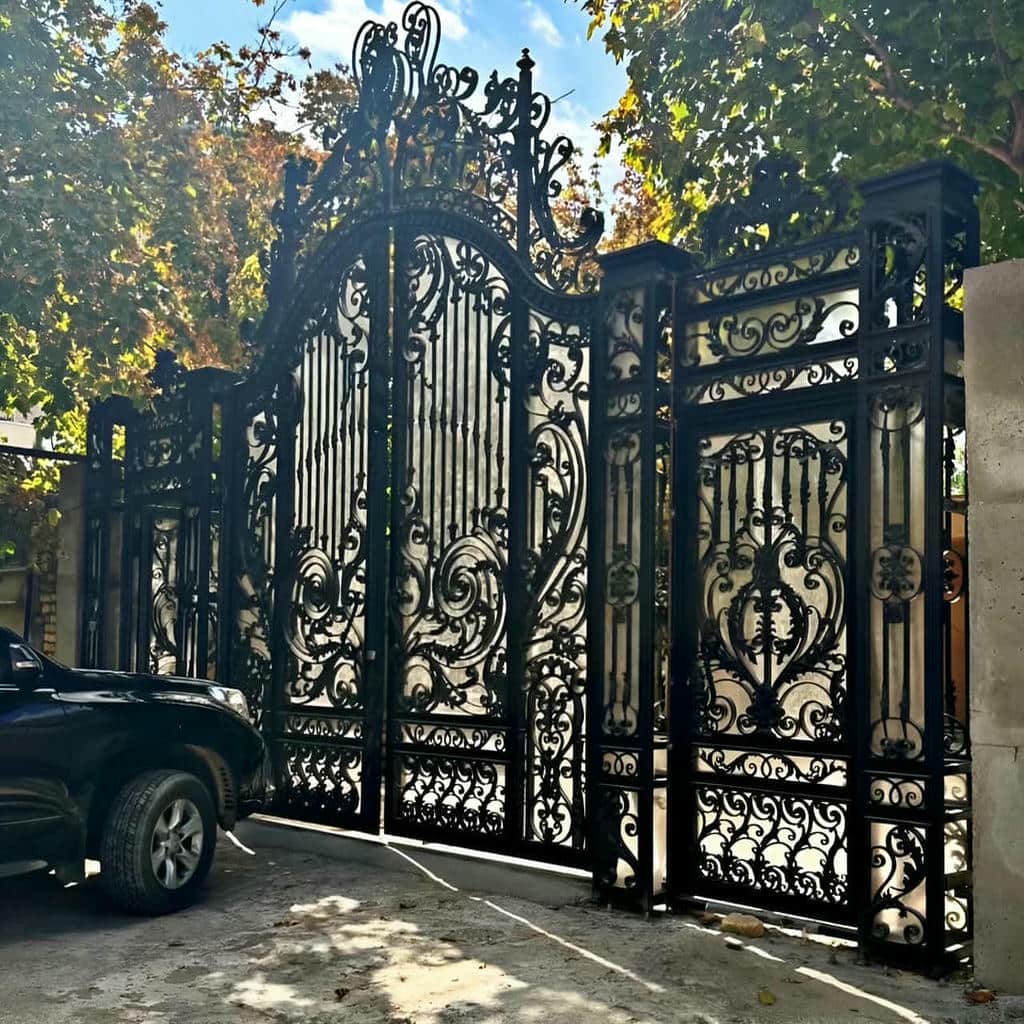درب ویلایی شیشه خور فریم آهنی با شیشه مات