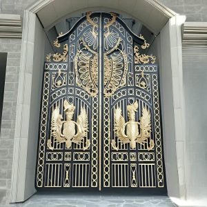 درب ویلایی باغچه دار با فریم فلزی مقاوم