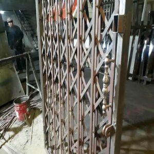 محافظ درب آپارتمان فلزی مناسب امنیت ورودی